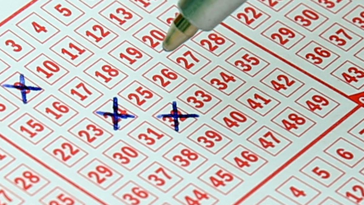 loto loto 6 49 numerele trase la extragerea de duminica 13 mai