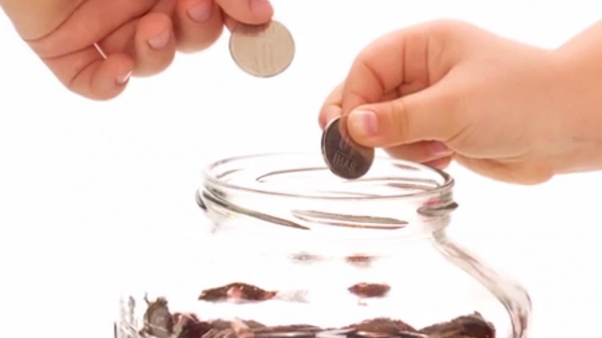 numai de bine cum sa economisesti bani lunar