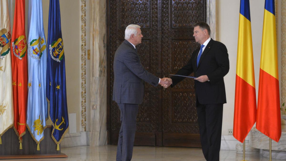 teodor melescanu nu da curs invitatiei lui iohannis la cotroceni