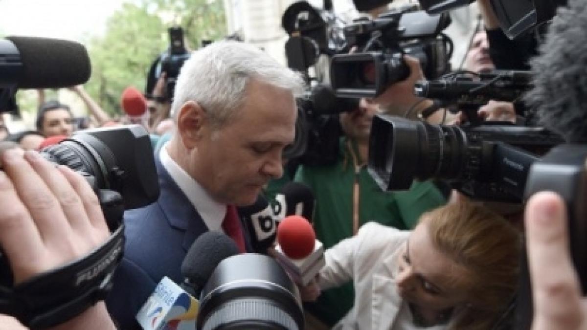 liviu dragnea sustine ca se intampla lucruri bizare cu telefonul sau imi apar patru puncte luminoase