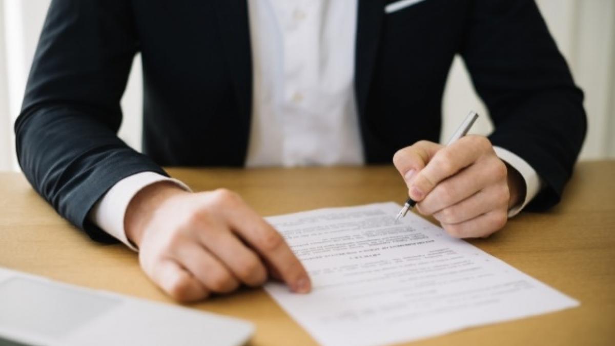 primarii au unda verde de la parlamentari sa si conduca propriile afaceri