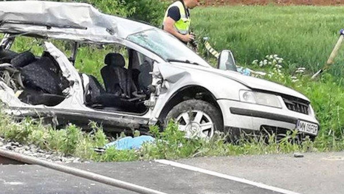 detalii cutremuratoare de la accidentul din salaj cum arata masina in care si au pierdut viata cela
