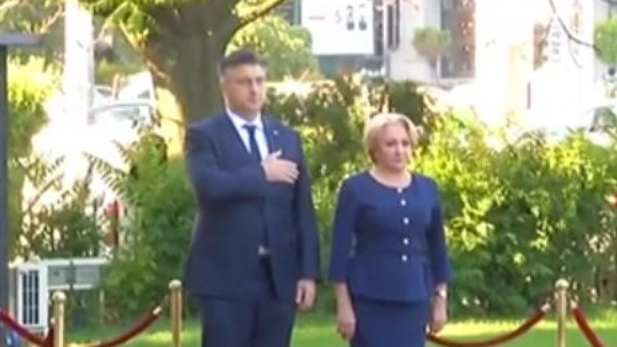 premierul croatiei primit cu onoruri militare la palatul victoria
