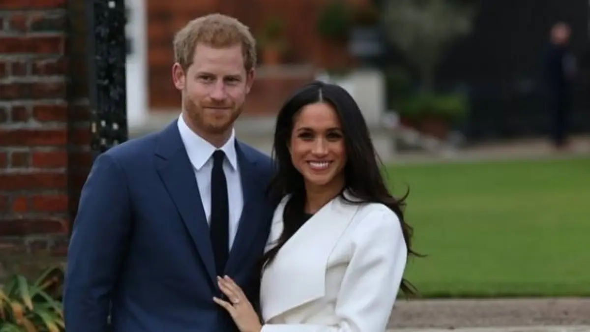 nunta regala 2018 prima imagine cu rochia lui meghan markle