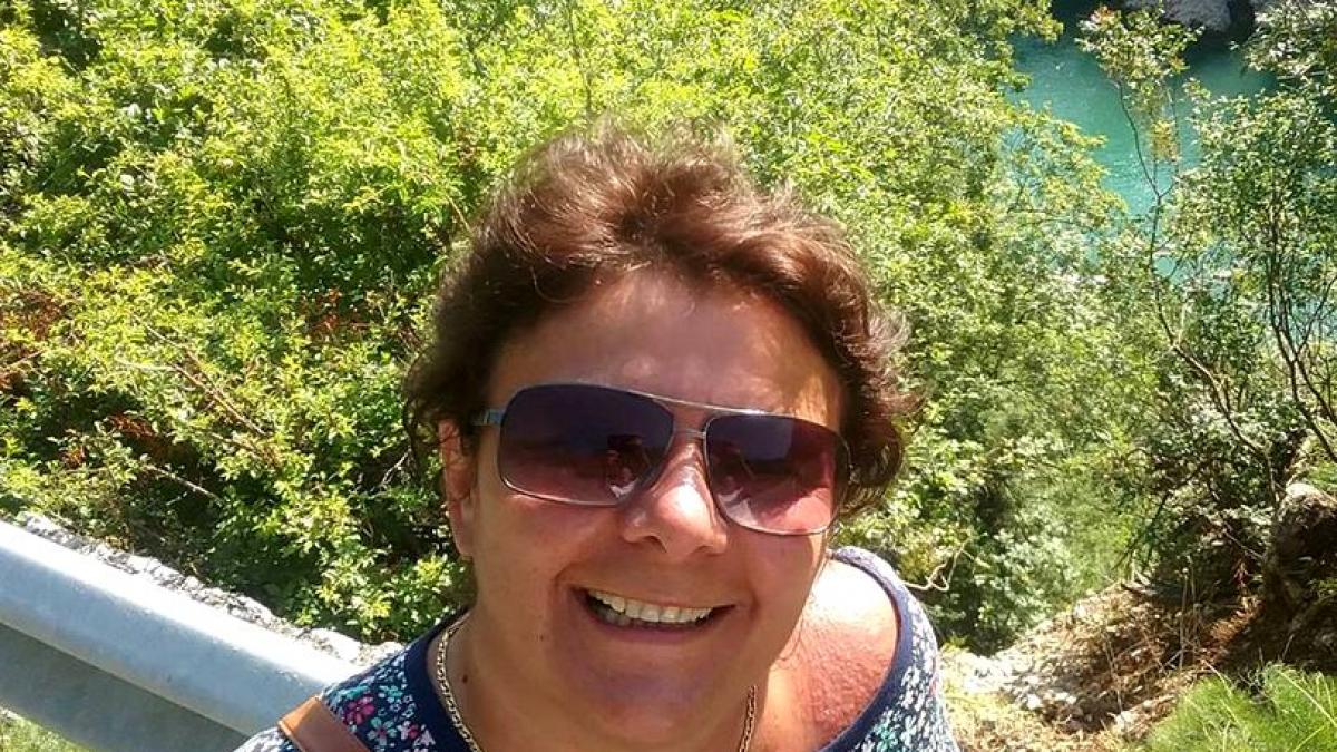 rodica s a prabusit brusc pe trepte dupa ce isi platise curentul cand au venit medicii si au vazut