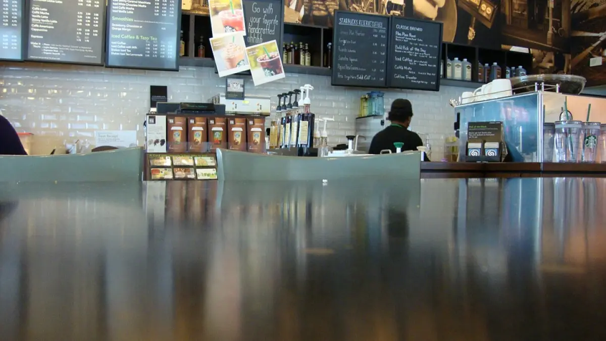 decizie radicala luata de compania starbucks