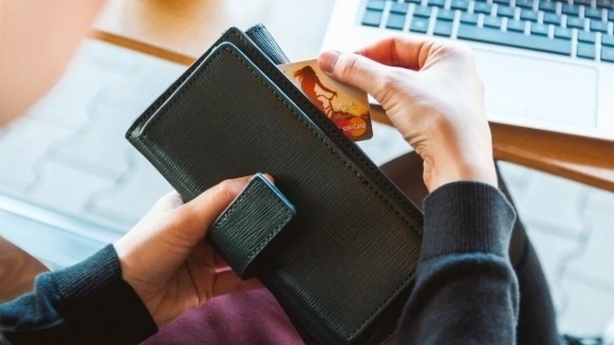 planurile guvernului pentru tinerii fara loc de munca pot obtine pana in 40 000 de lei