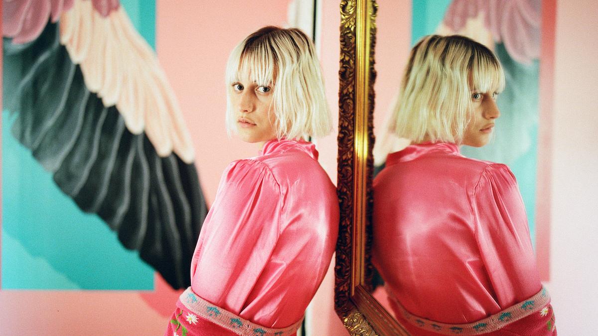 cele mai sensibile 3 zodii le poti frange inima rapid