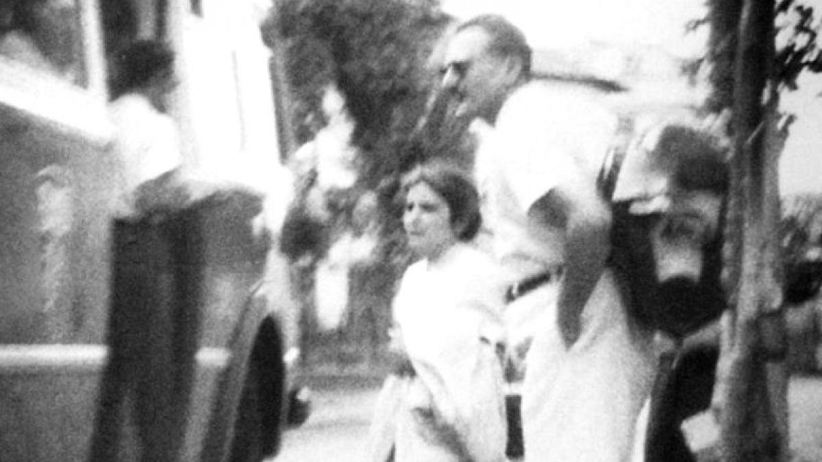 fotografie inedita cu arsenie boca cum a fost surprins sfantul ardealului in anul 1962