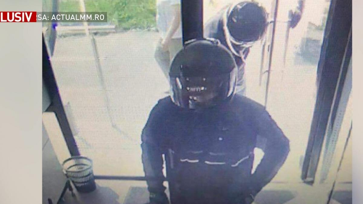 au aparut primele imagini cu spargatorii bancii din baia mare