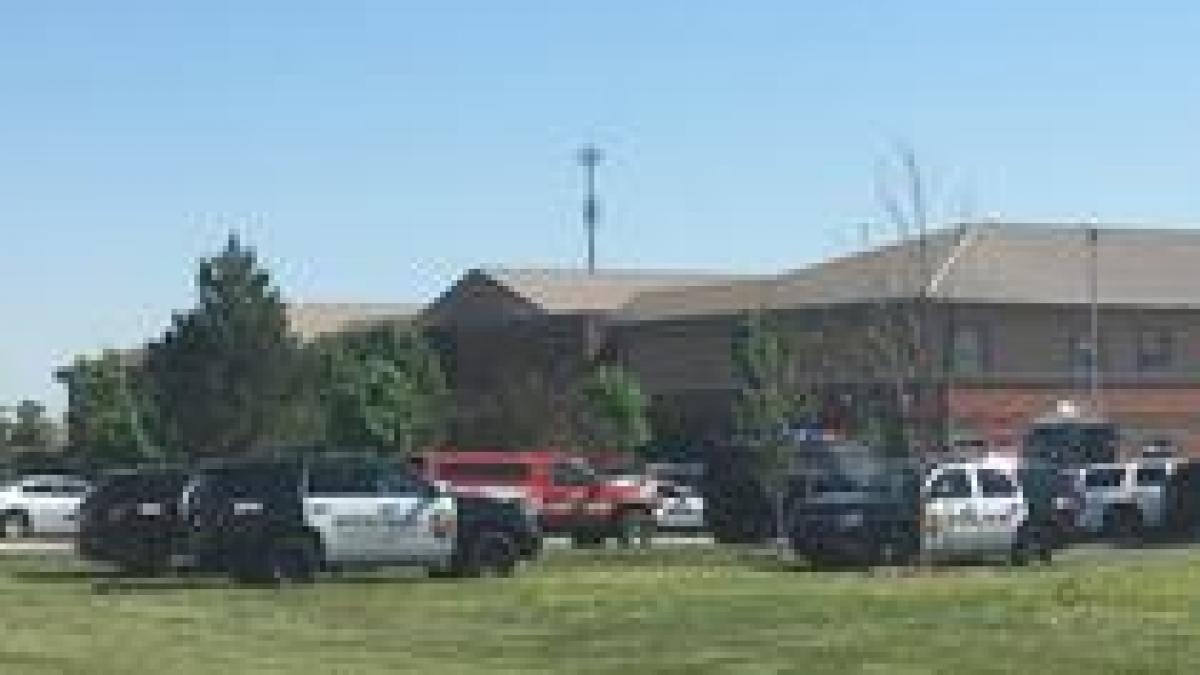 atac armat la o scoala din indiana mai multe victime