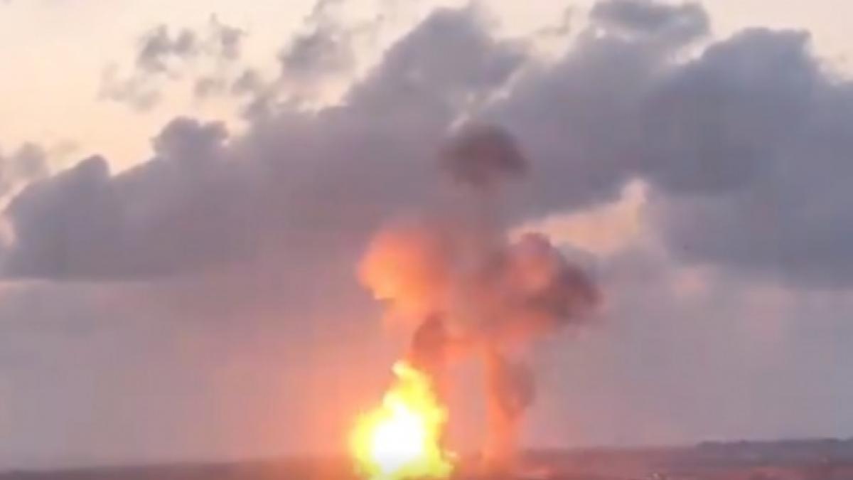 israelul a bombardat o baza militara din siria liderul organizatiei fundamentaliste ameninta statul