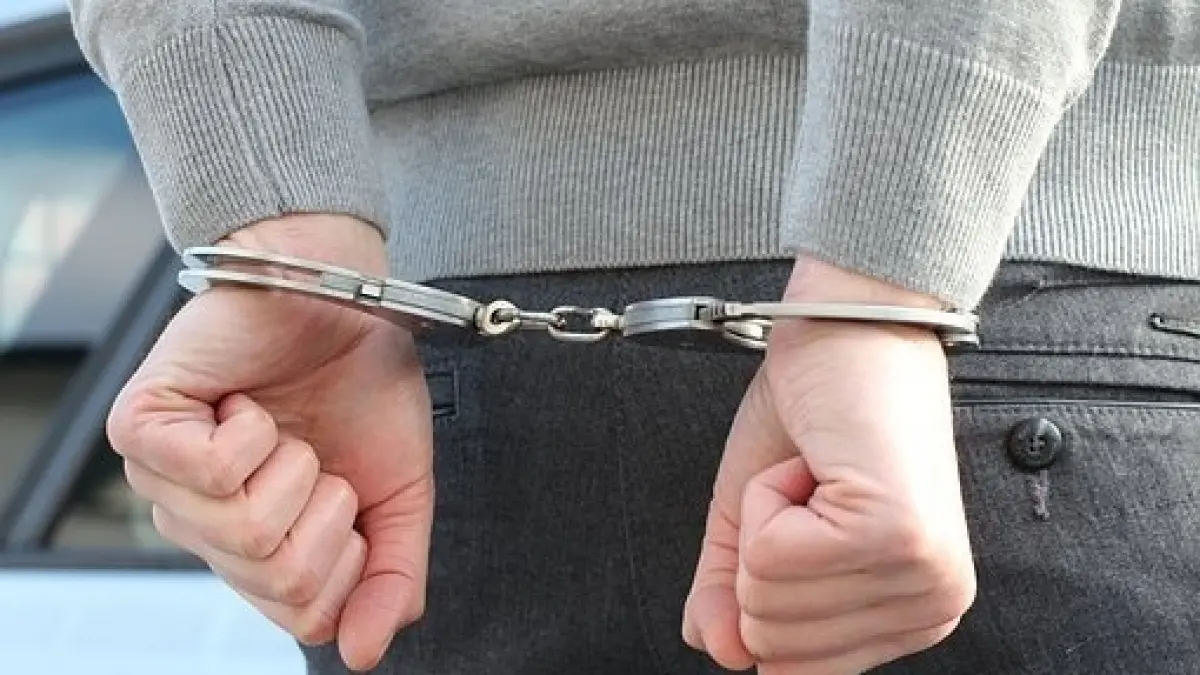 incident socant in capitala un barbat si a injunghiat vecinul dintr un motiv incredibil