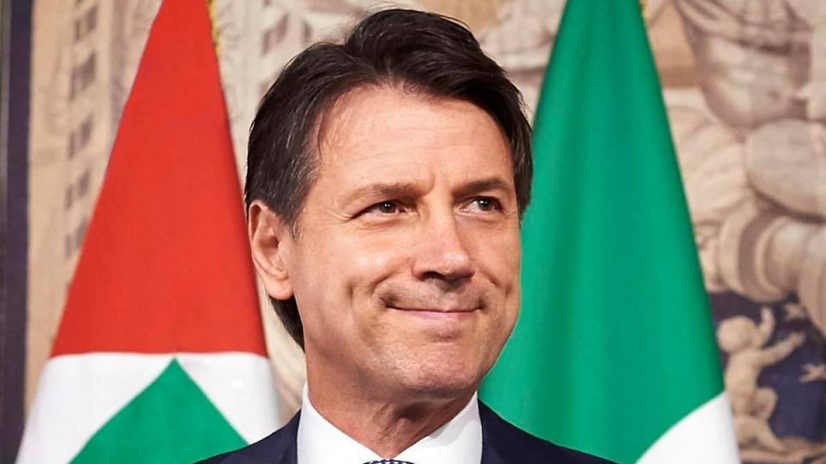 premierul desemnat al italiei a renuntat la functie si la formarea unui guvern