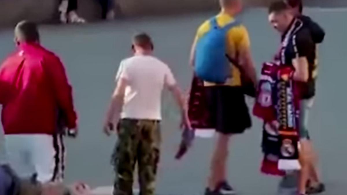 scene de violenta inaintea finalei dintre real madrid si liverpool a fost doborat la pamant video