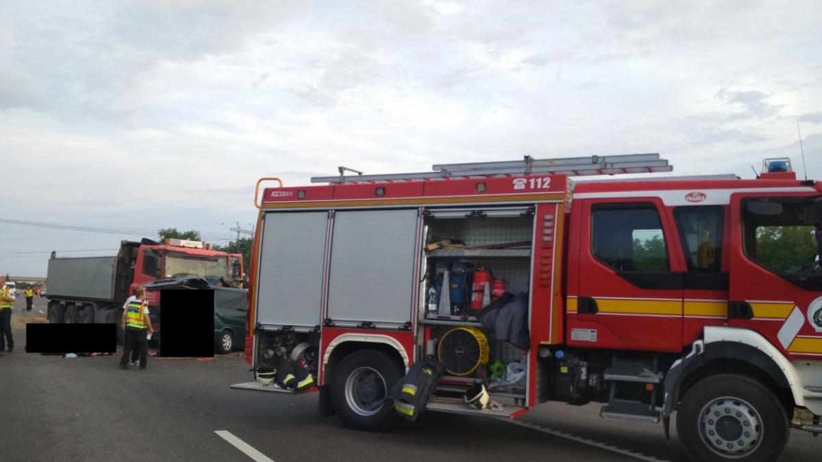 tragedia din ungaria cei 9 romani morti in accidentul din ungaria condusi azi pe ultimul drum