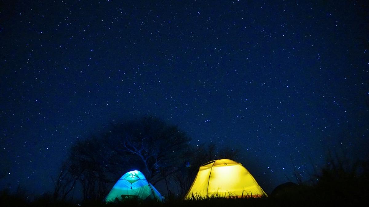 cele mai frumoase locuri in care sa mergi cu cortul in romania
