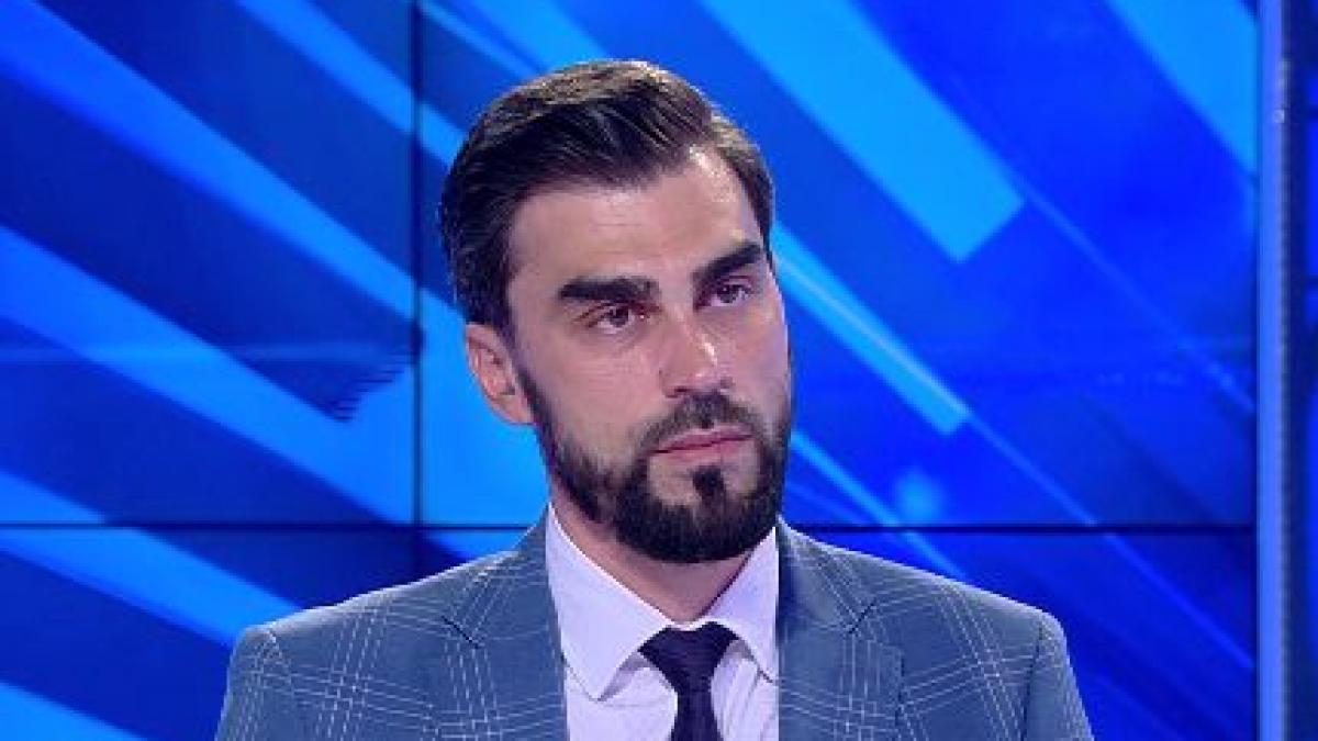 eroul zilei premiera in romania opera pe scene plutitoare