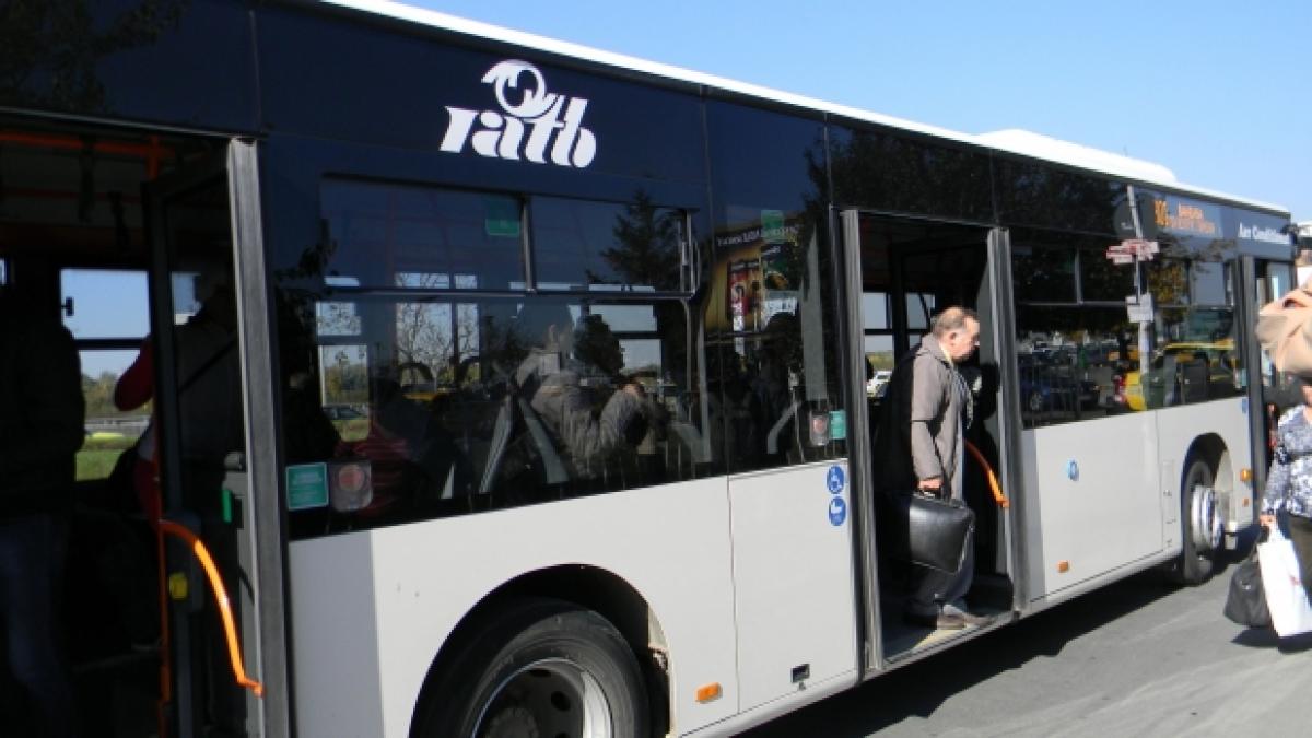 mihai era in autobuzul 331 din bucuresti cand a auzit doua tipe barfind cand a realizat despre cine