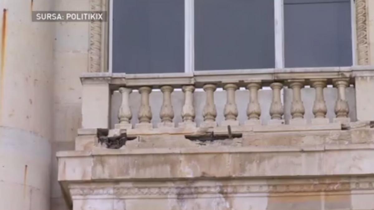 politikix palatul parlamentului sta sa se darame