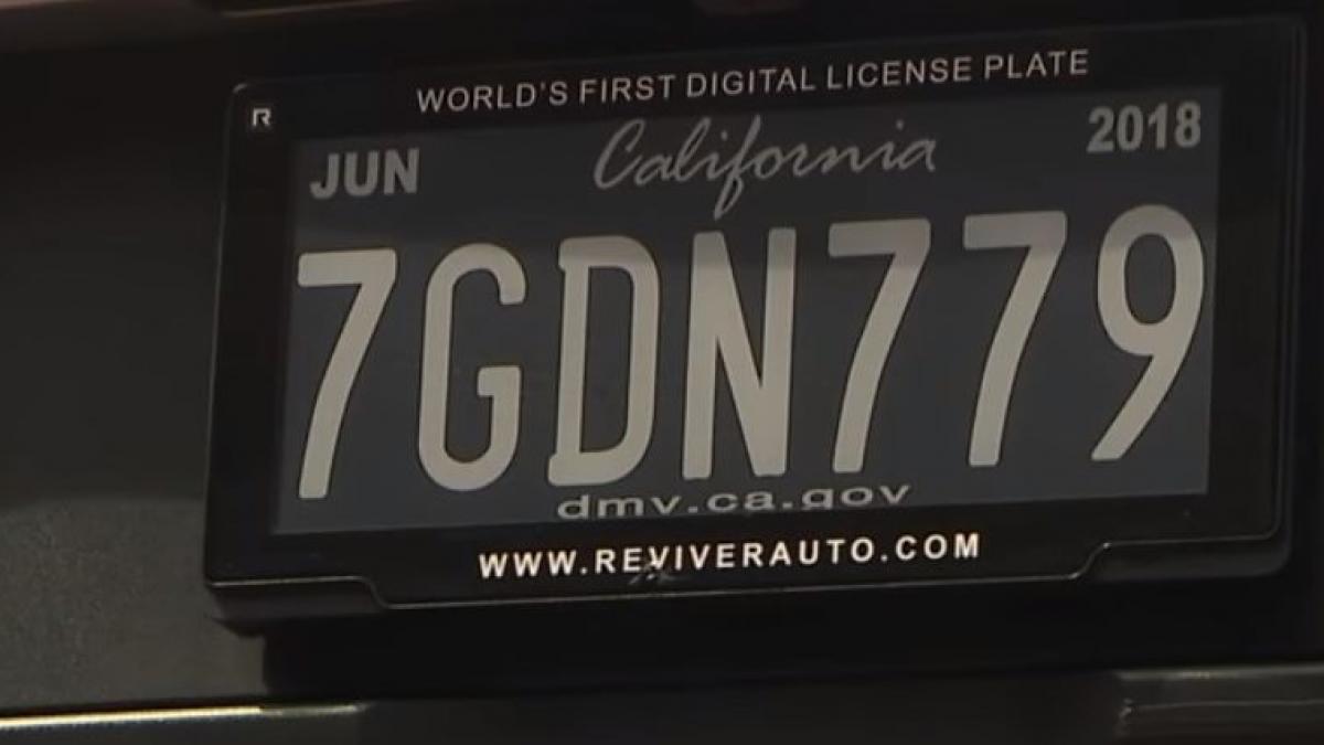 au aparut pe piata numerele de inmatriculare digitale