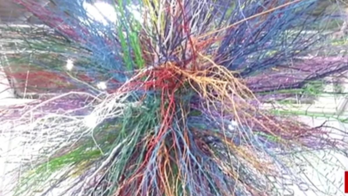 institutul cultural roman a pregatit la bookfest un stand inedit