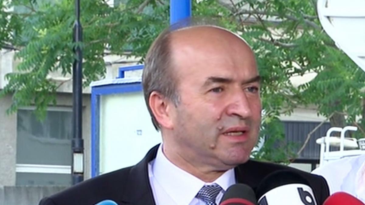 tudorel toader ce spune klaus iohannis nu face parte din biblie