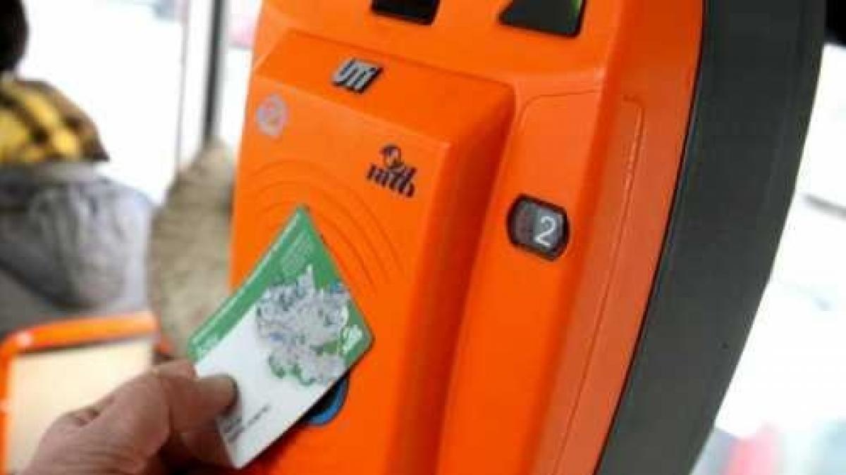 turisti straini amendati de controlorii ratb suntem furati la zece minute de la aterizare