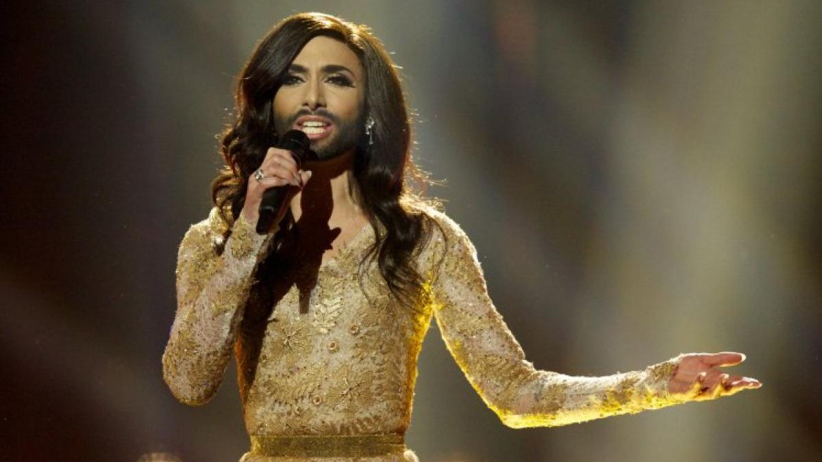 conchita wurst nu mai arata cum o stii si a schimbat radical look ul travestitul in varsta de 29 de
