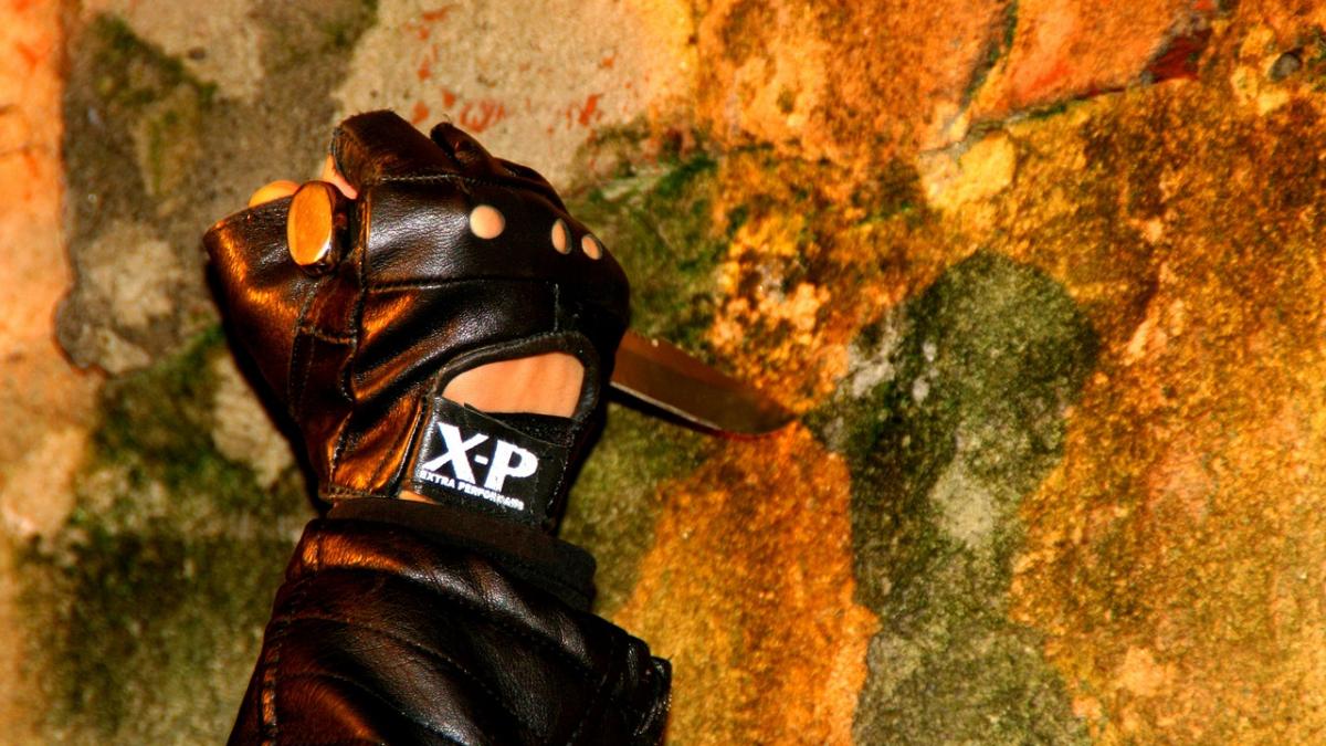 fotbalist roman amenintat cu cutitul dupa un meci