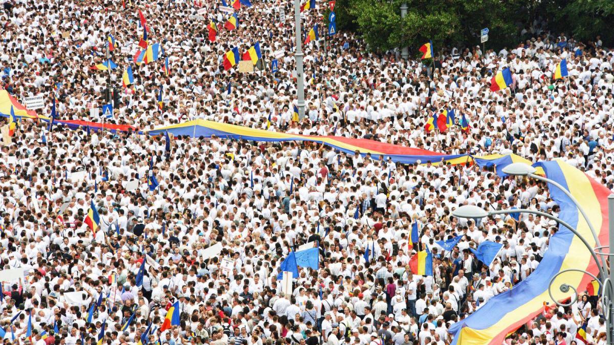 liviu dragnea a dezvaluit de ce a fost ales albul ca simbol al mitingului