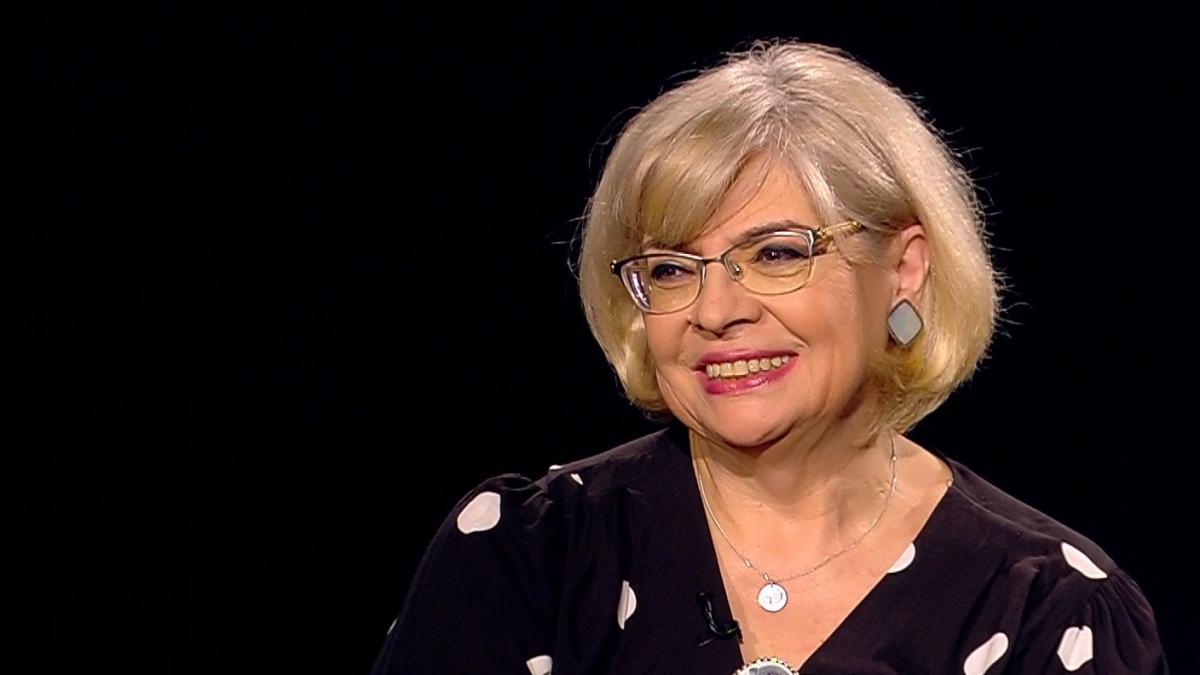 de a viata ascunselea irina margareta nistor as taia la montaj perioada liceului