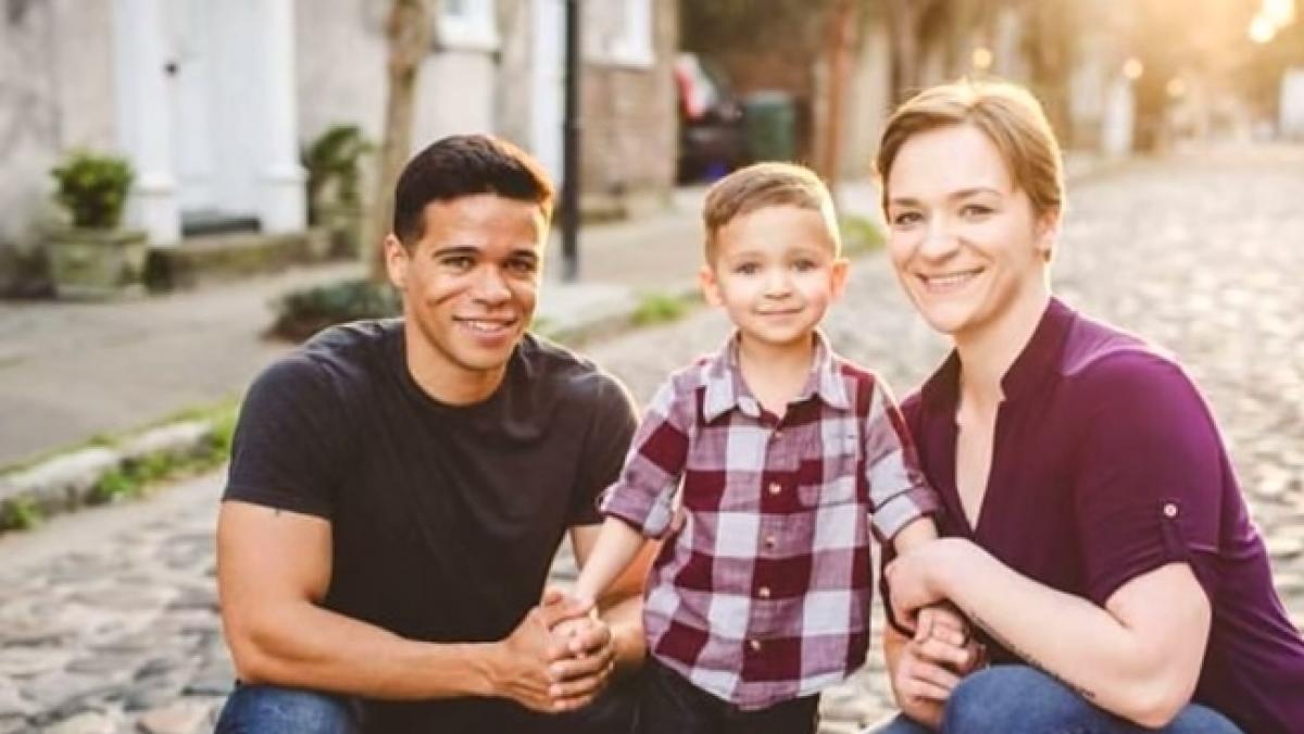 nu suntem parintii perfecti dar am facut o intelegere dupa divort traditia pe care o respecta