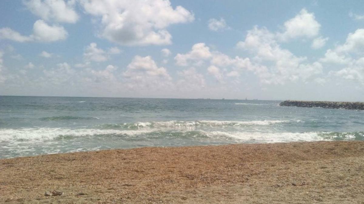 detalii socante in cazul copilului disparut in valuri un militar este de negasit dupa ce a incercat