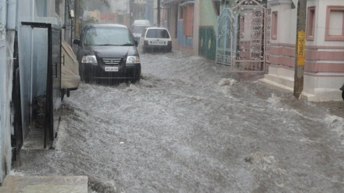 hidrologii avertizeaza cod portocaliu de inundatii in mai multe judete din tara valabil pana joi