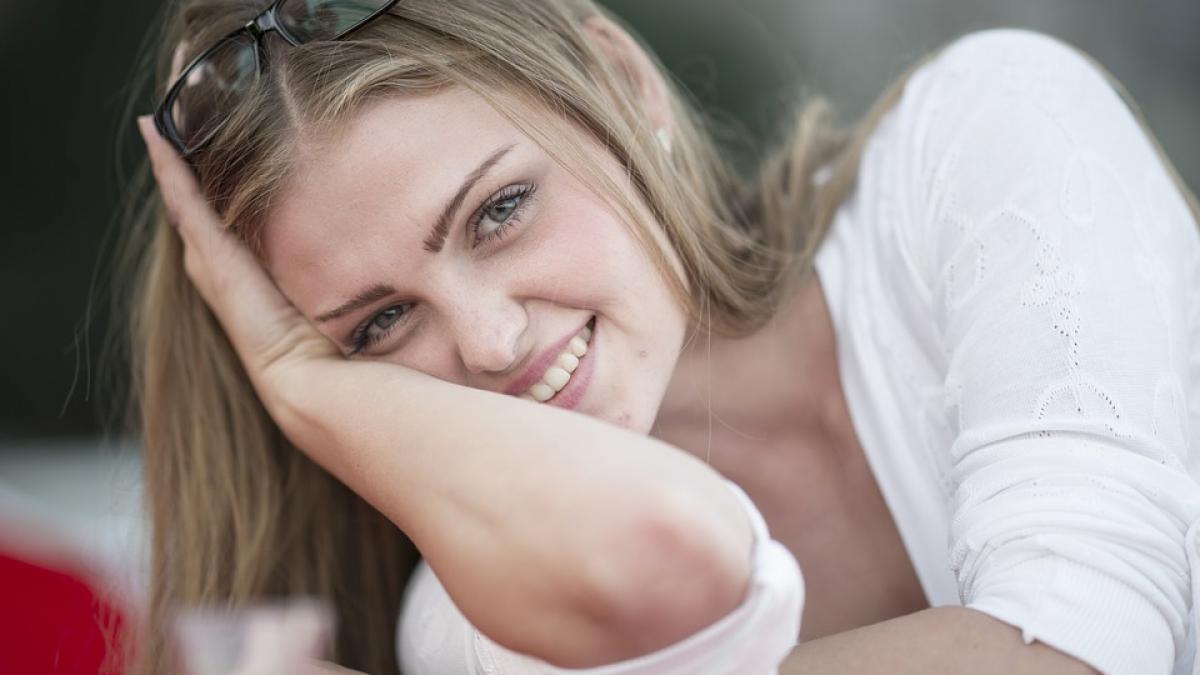 cele mai amuzante expresii romanesti pe intelesul strainilor cum ii explici unui englez ca a dat cu