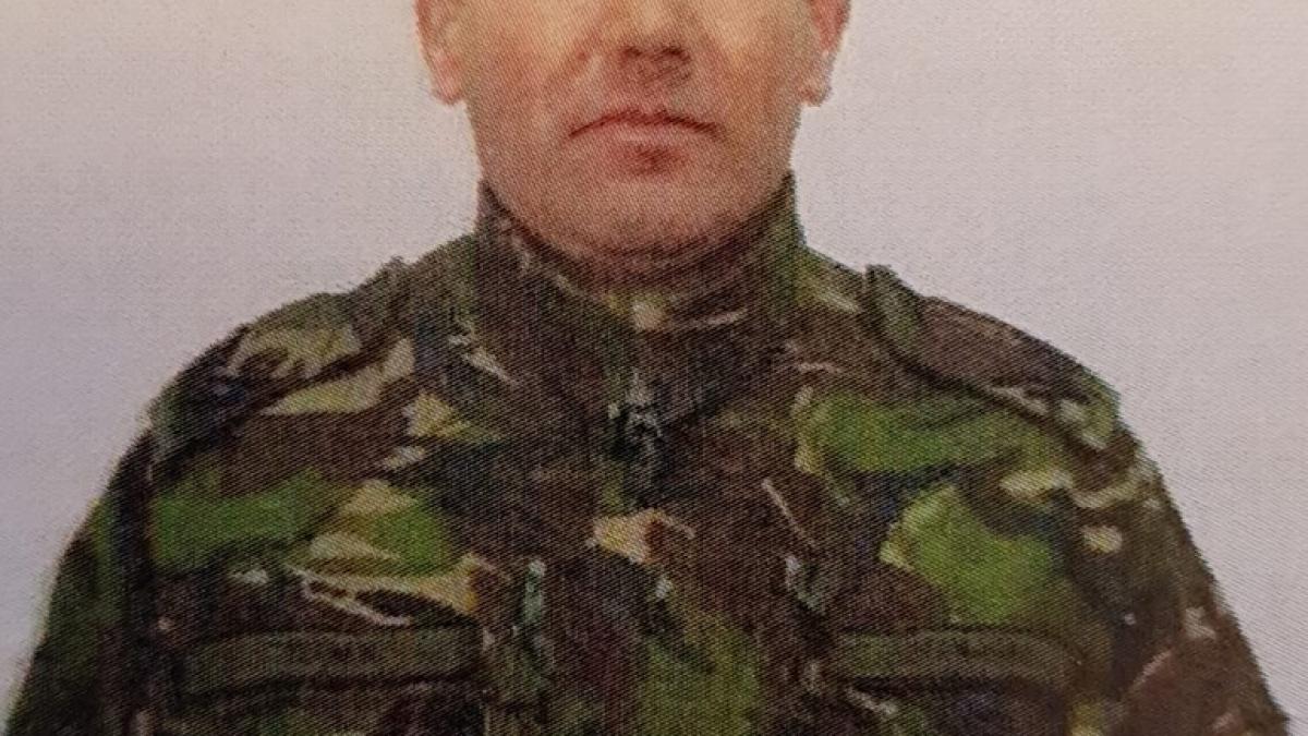 un veteran din irak si afganistan a murit barbatul incercase sa salveze un copil dar s a inecat