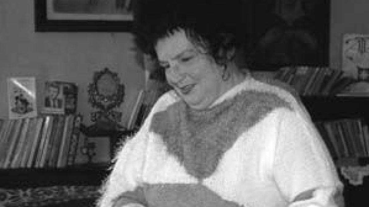 doliu in lumea muzicii romanesti o cantareata de muzica populara s a stins din viata