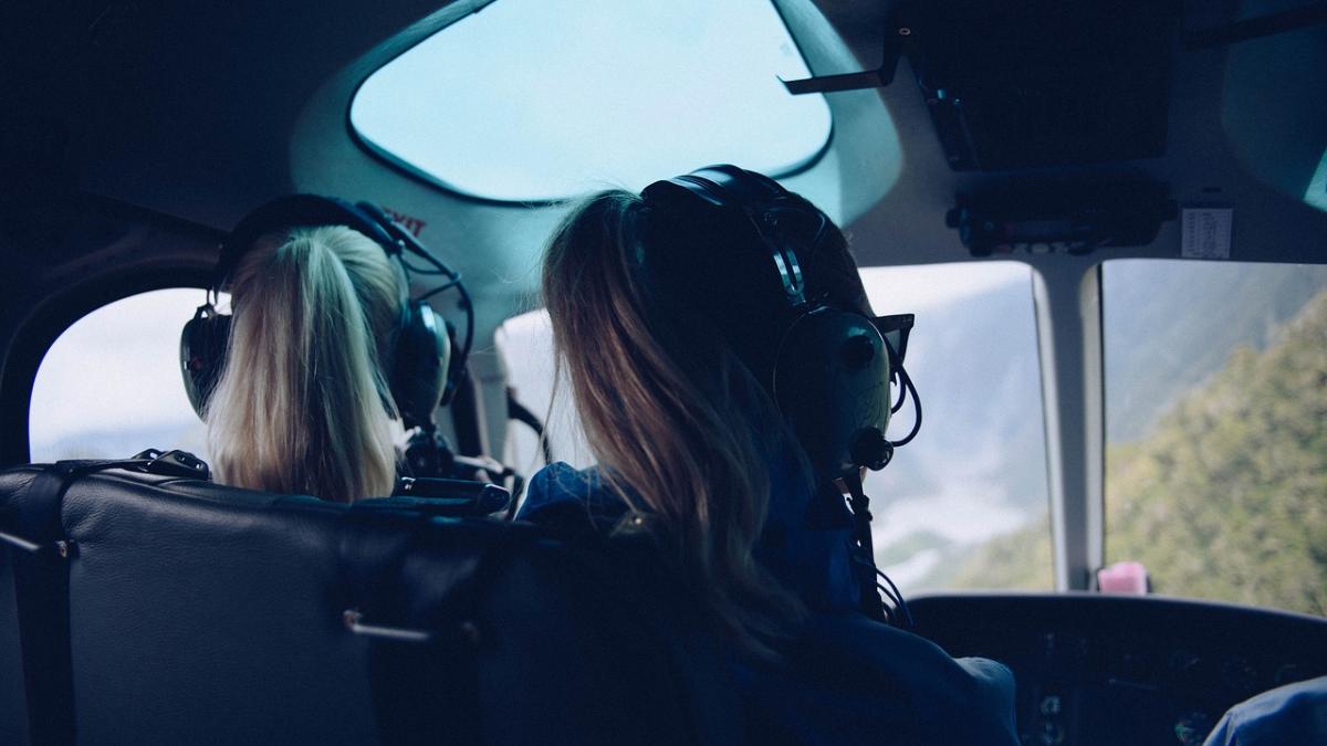 incident la decolarea unui avion din timisoara o mama cu doua fetite coborate de la bordul aeronavei