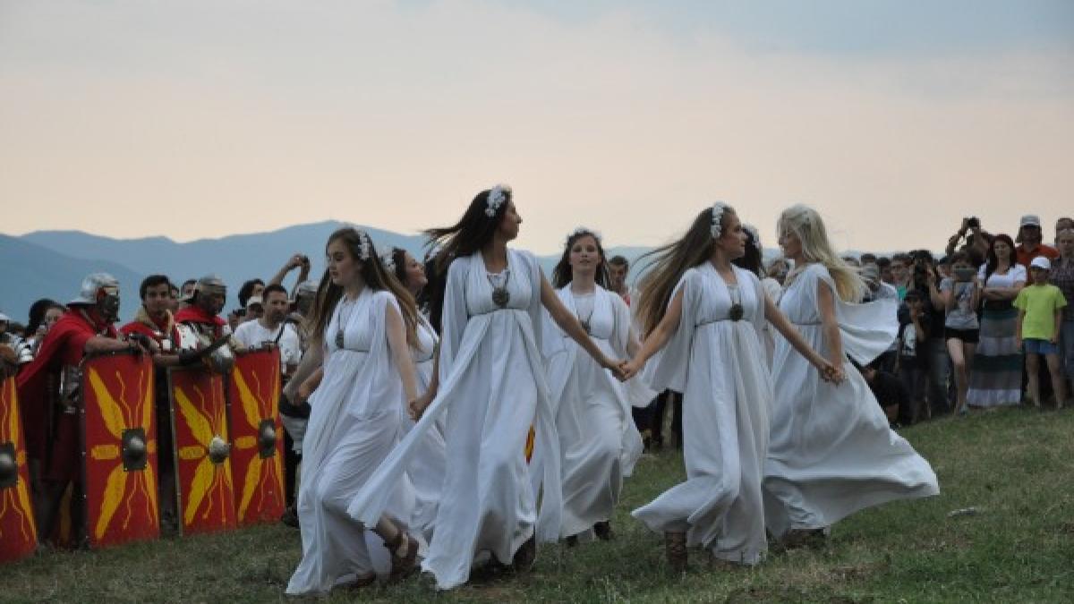 traditii si superstitii de sanziene