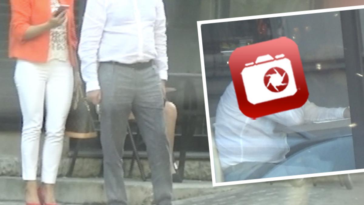 e milionar deci face ce vrea portofelu lui cum s a cherchelit bine de tot un bastan de fata cu