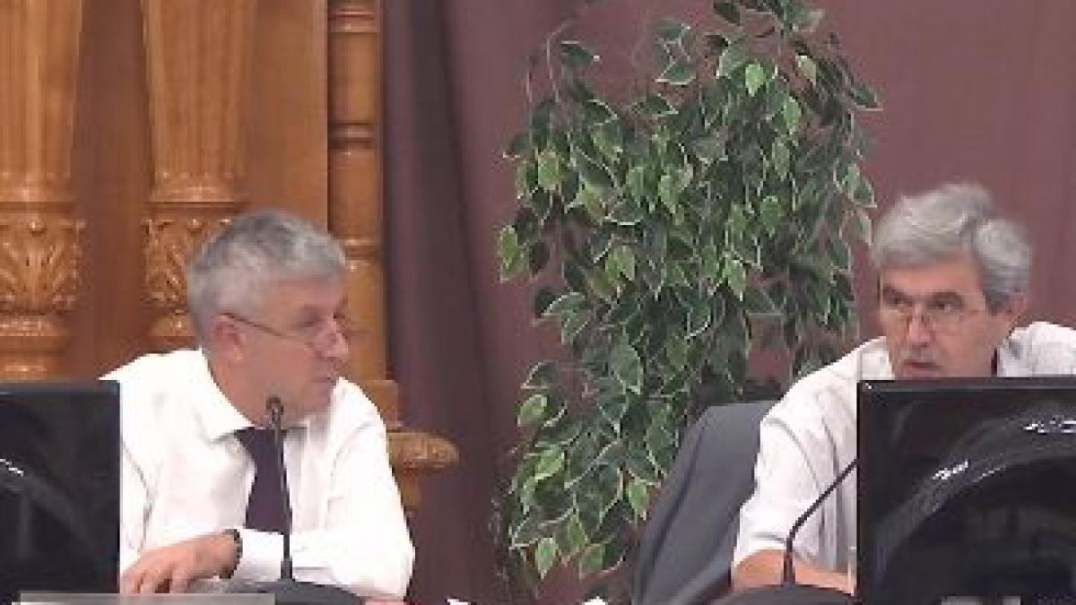 gest socant facut de un deputat usr codul penal a fost rupt in parlament