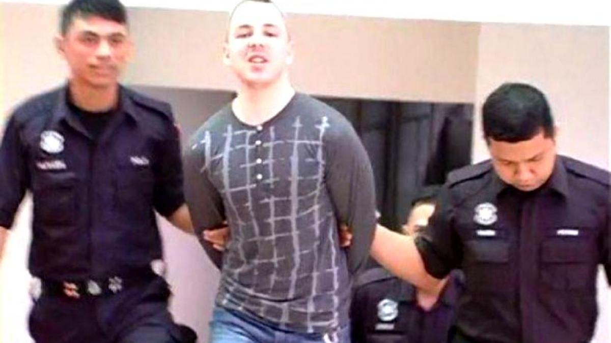 mama daca nu te sun inseamna ca m au spanzurat acestea au fost ultimele cuvinte ale romanului