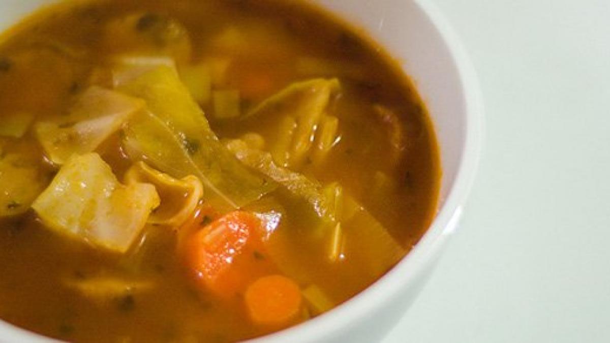 cum se face celebra supa de varza care te ajuta sa slabesti 8 kilograme pe saptamana