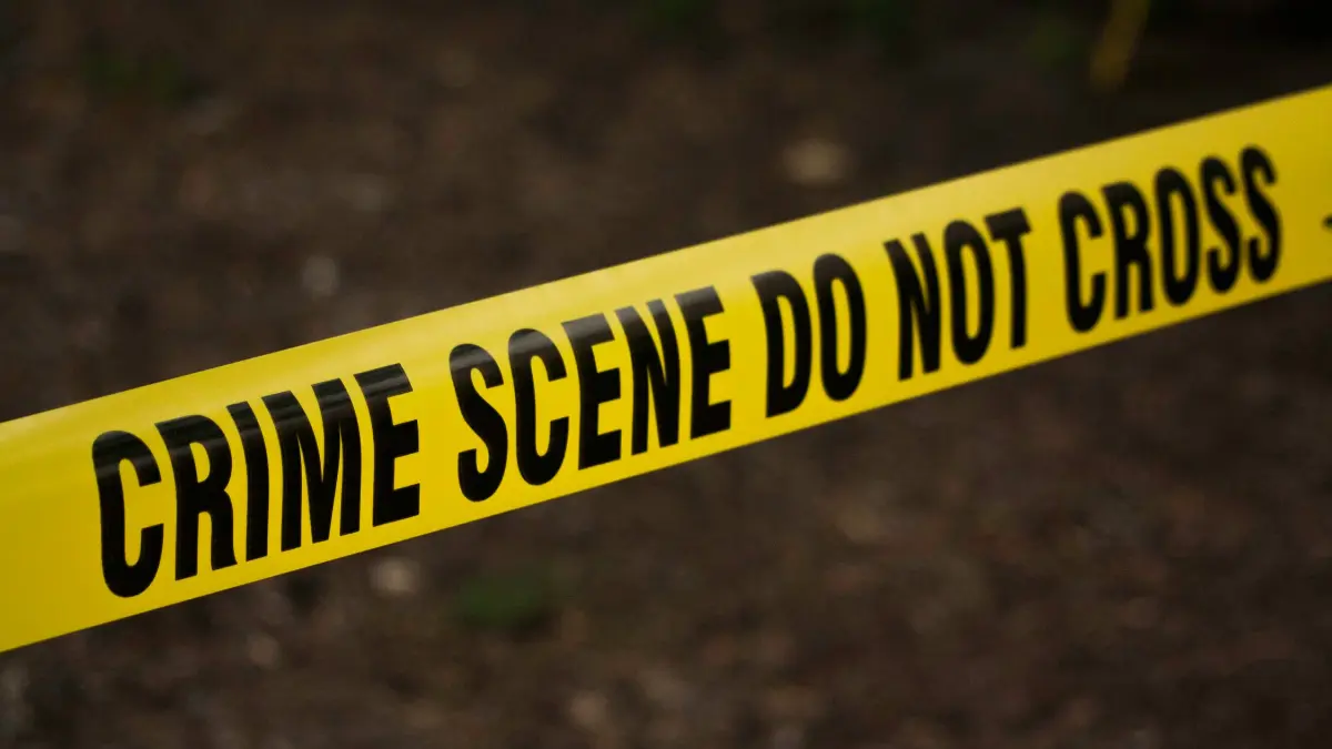 o mama si fiica ei de 11 ani gasite fara suflare in propria locuinta principalul suspect al crimei