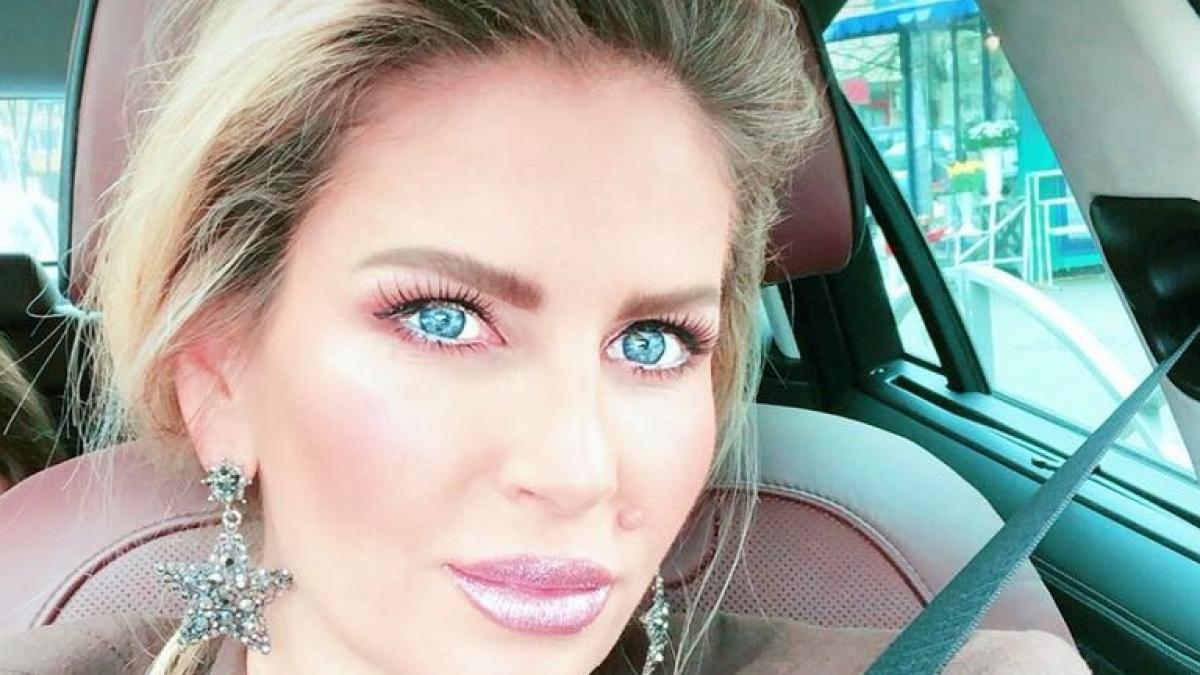 andreea banica trimisa de acasa de sot dupa 23 de ani de casatorie