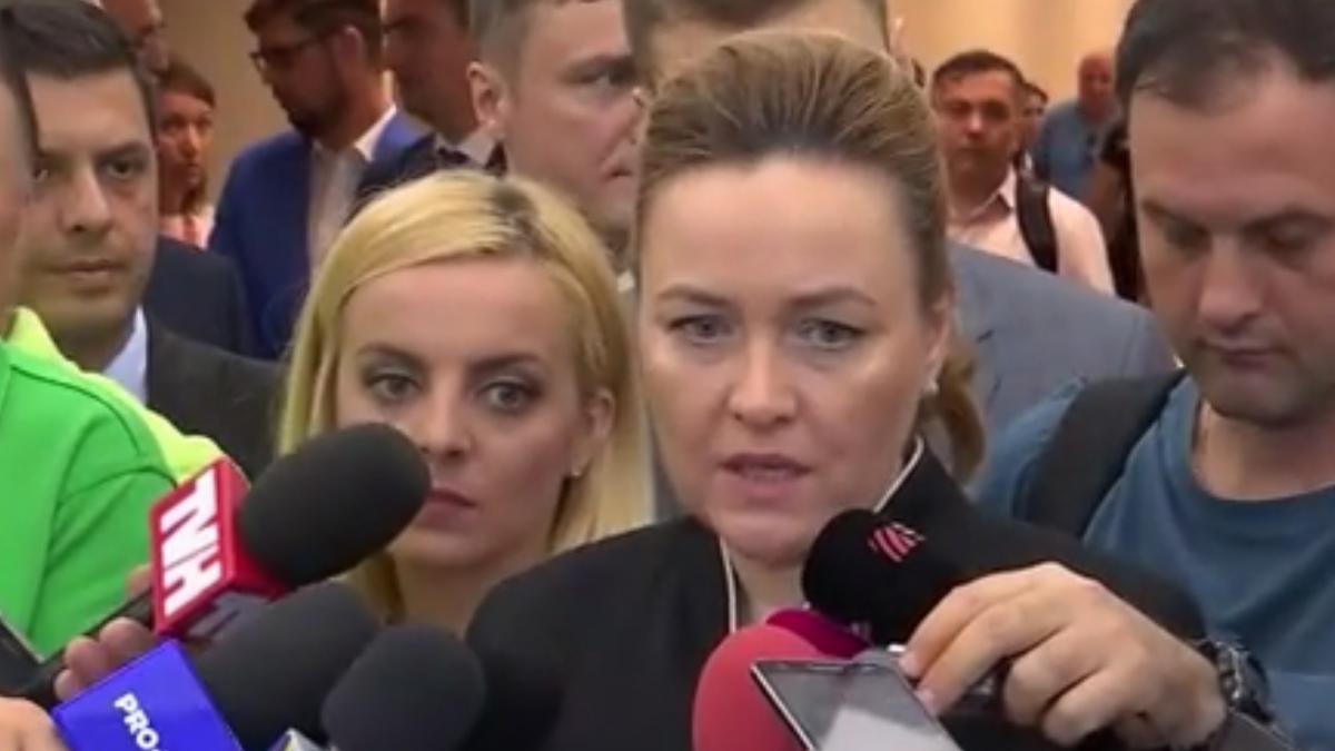 se deschide un nou centru pentru pasapoarte carmen dan deja am vazut o relaxare a presiunii la