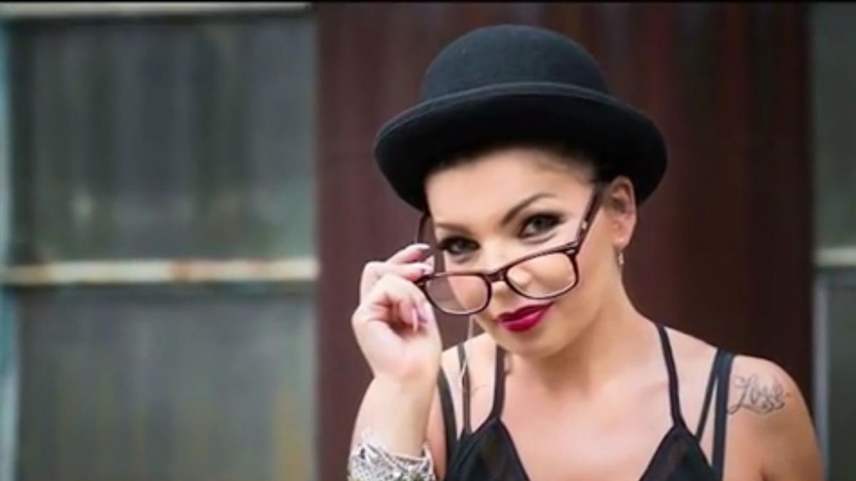 numai de bine o romanca are grija de stilul vedetelor internationale