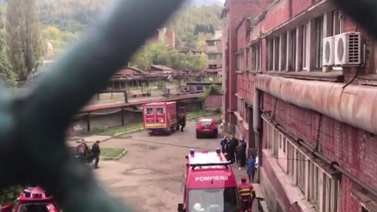 incident la mina lupeni unul dintre minerii surprinsi de o surpare de pamant a murit