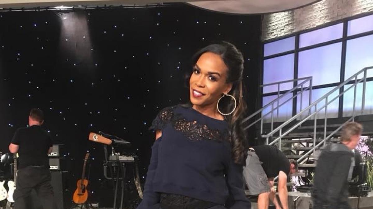 cantareata celebra internata intr o clinica de psihiatrie